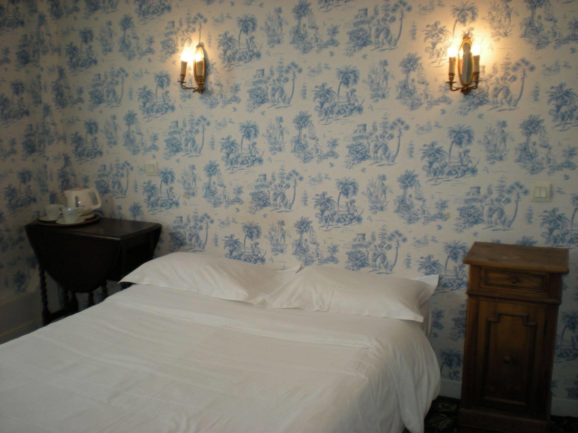 Hotel Richelieu Calais Luaran gambar